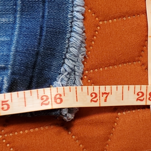 Democracy - Absolution Cropped Jeans - Size 10 - Picture 7 of 8